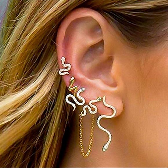 Jewelry - ⚜️[𝟯/$𝟮𝟴]⚜️5 Snake Gold Crystal Earrings Set NEW